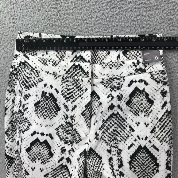 7TH AVE Design Studio NY&CO Womens Size 0 Snake Print Hi-Rise Ankle Pant NEW - Picture 10 of 16